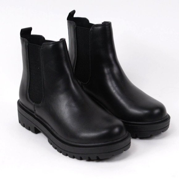 NEW! Women Lug Sole Low Heel Chelsea Fashion Ankle Bootie with Elastic- Black - Picture 2 of 3